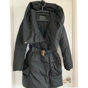 Stylish NOIZE winter puffer!